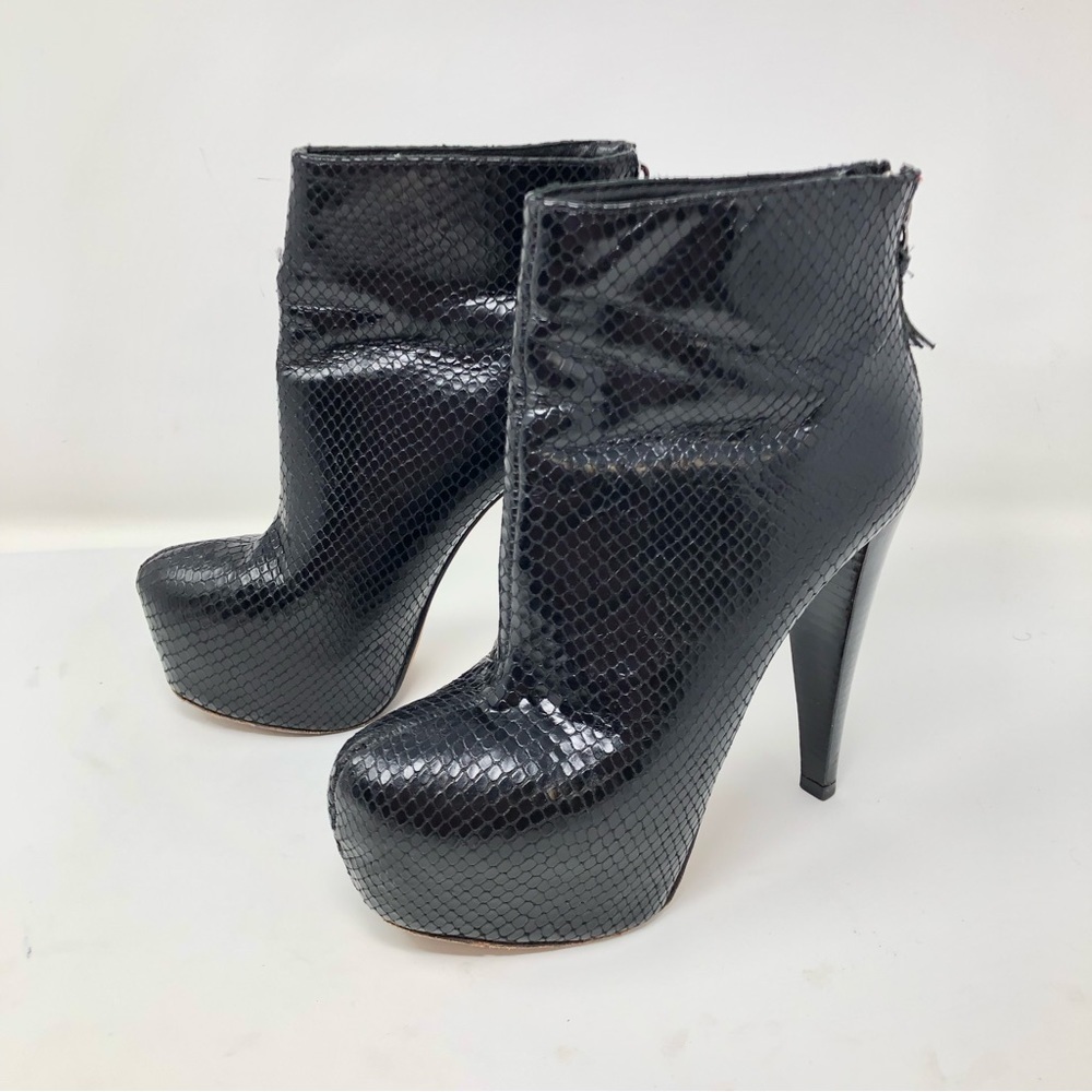 ALICE + OLIVIA 36 paige platform booties 0094  black snakeskin stiletto - Picture 2 of 16